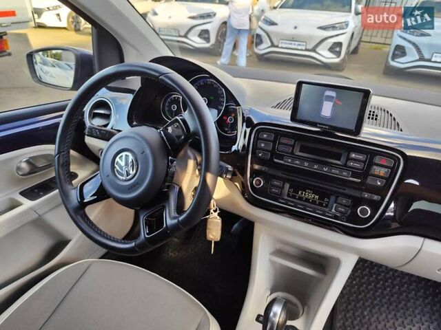 Синій Фольксваген e-up, об'ємом двигуна 0 л та пробігом 51 тис. км за 8555 $, фото 33 на Automoto.ua