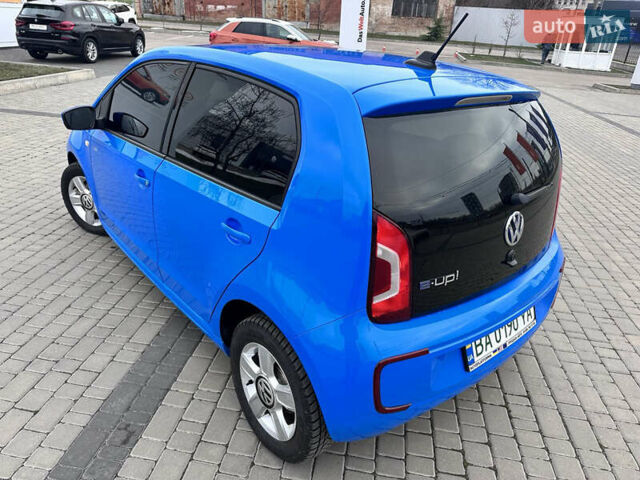 Синий Фольксваген e-up, объемом двигателя 0 л и пробегом 92 тыс. км за 7650 $, фото 8 на Automoto.ua
