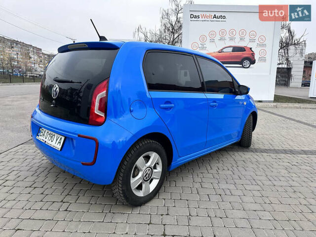 Синий Фольксваген e-up, объемом двигателя 0 л и пробегом 92 тыс. км за 7650 $, фото 4 на Automoto.ua