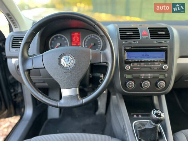 Фольксваген Gol 2010 в Тернополе на Automoto.ua Черный Фольксваген Gol, объемом двигателя 1.4 л и пробегом 246 тыс. км за 5499 $, фото 34 на Automoto.ua