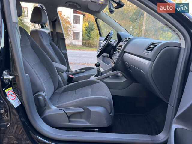 Фольксваген Gol 2010 в Тернополе на Automoto.ua Черный Фольксваген Gol, объемом двигателя 1.4 л и пробегом 246 тыс. км за 5499 $, фото 40 на Automoto.ua