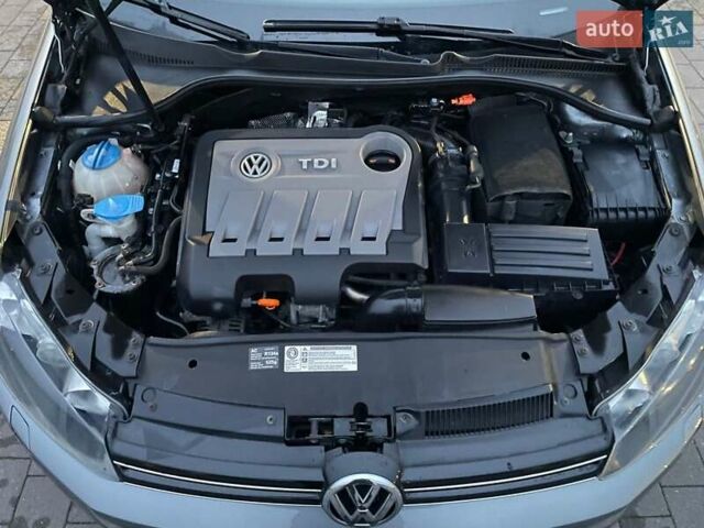 Серый Фольксваген Gol, объемом двигателя 2 л и пробегом 214 тыс. км за 10700 $, фото 8 на Automoto.ua