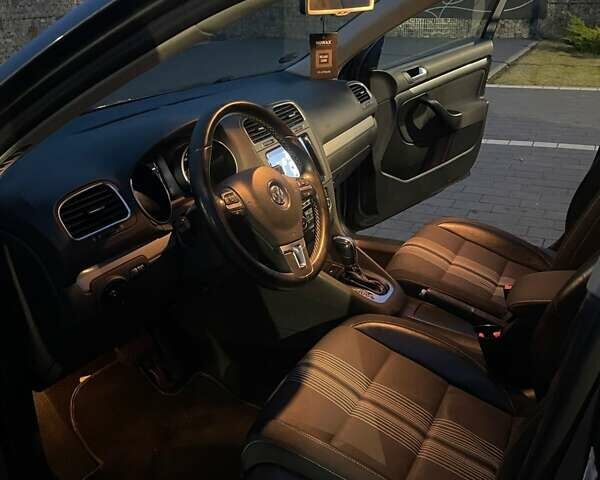 Серый Фольксваген Gol, объемом двигателя 2 л и пробегом 214 тыс. км за 10700 $, фото 16 на Automoto.ua