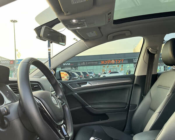 Білий Фольксваген Golf Alltrack, об'ємом двигуна 1.8 л та пробігом 108 тис. км за 14350 $, фото 19 на Automoto.ua