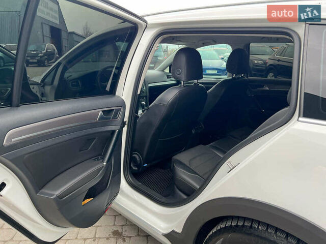 Белый Фольксваген Golf Alltrack, объемом двигателя 2 л и пробегом 287 тыс. км за 14540 $, фото 30 на Automoto.ua