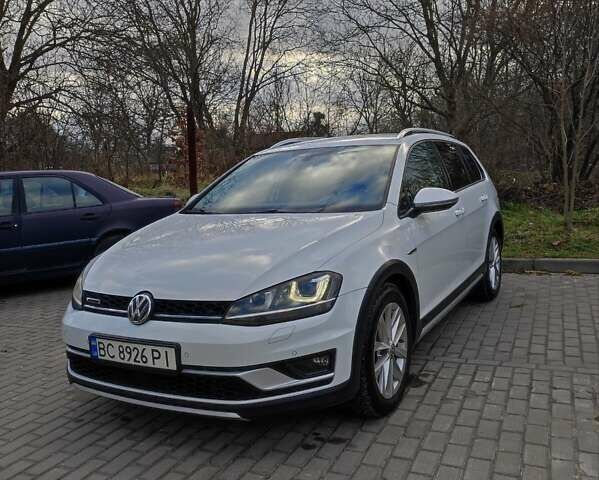 Білий Фольксваген Golf Alltrack, об'ємом двигуна 1.97 л та пробігом 282 тис. км за 14700 $, фото 12 на Automoto.ua