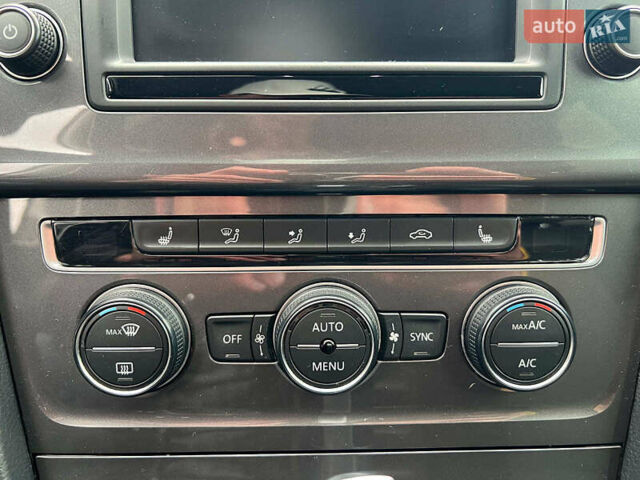 Белый Фольксваген Golf Alltrack, объемом двигателя 2 л и пробегом 287 тыс. км за 14540 $, фото 27 на Automoto.ua