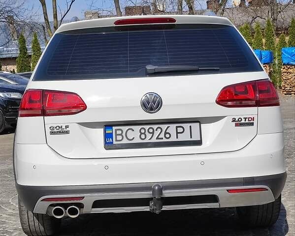 Белый Фольксваген Golf Alltrack, объемом двигателя 2 л и пробегом 268 тыс. км за 16100 $, фото 11 на Automoto.ua