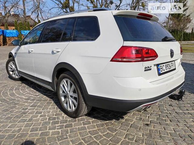 Білий Фольксваген Golf Alltrack, об'ємом двигуна 2 л та пробігом 268 тис. км за 16100 $, фото 10 на Automoto.ua