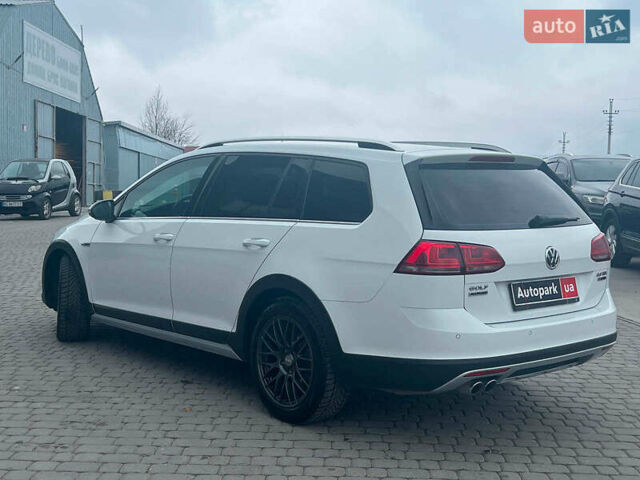 Белый Фольксваген Golf Alltrack, объемом двигателя 2 л и пробегом 287 тыс. км за 14540 $, фото 7 на Automoto.ua