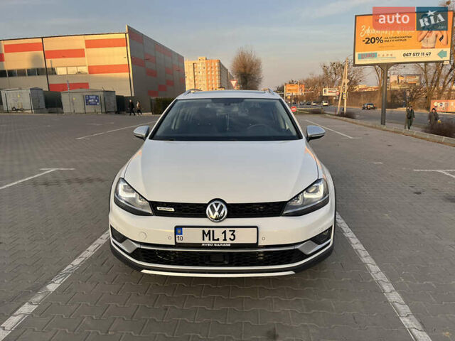 Білий Фольксваген Golf Alltrack, об'ємом двигуна 1.8 л та пробігом 108 тис. км за 14350 $, фото 2 на Automoto.ua