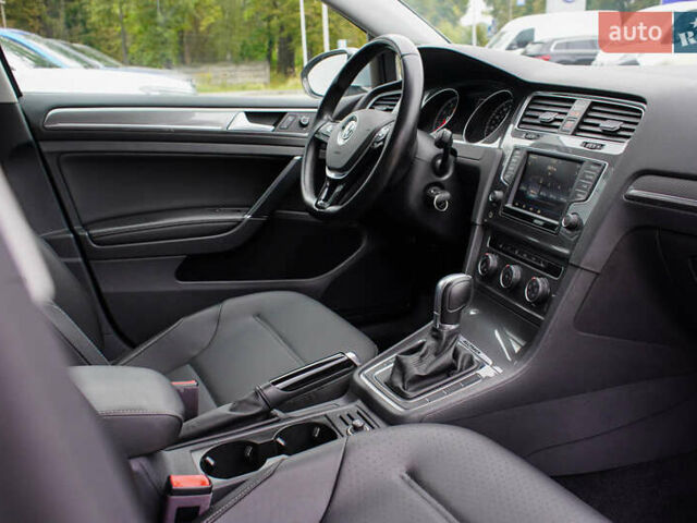 Білий Фольксваген Golf Alltrack, об'ємом двигуна 1.8 л та пробігом 132 тис. км за 14800 $, фото 28 на Automoto.ua