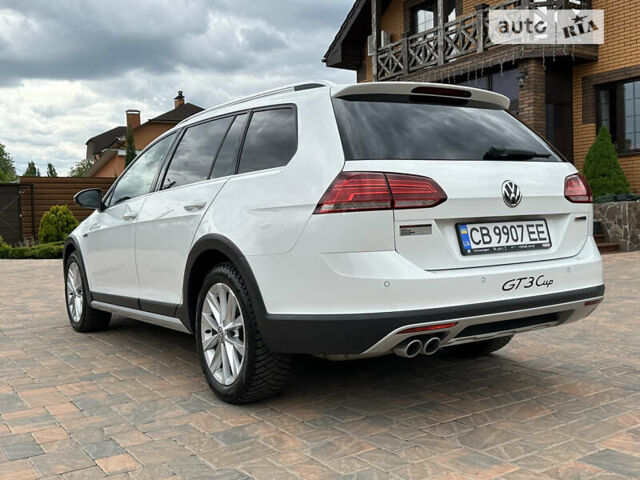 Білий Фольксваген Golf Alltrack, об'ємом двигуна 2 л та пробігом 105 тис. км за 21800 $, фото 12 на Automoto.ua