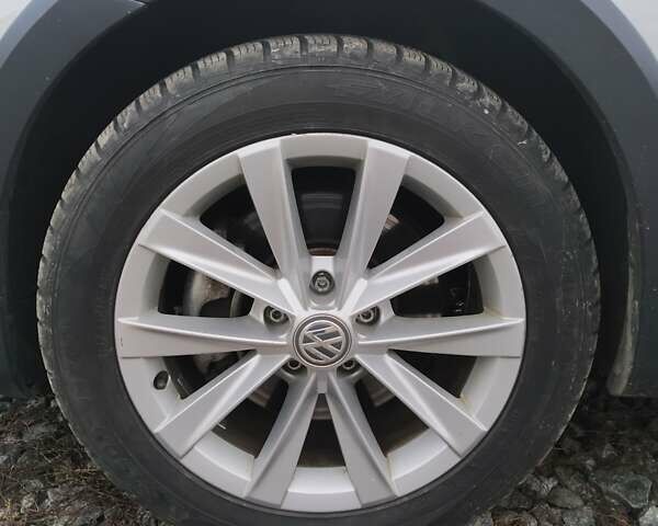 Белый Фольксваген Golf Alltrack, объемом двигателя 1.8 л и пробегом 94 тыс. км за 17300 $, фото 8 на Automoto.ua
