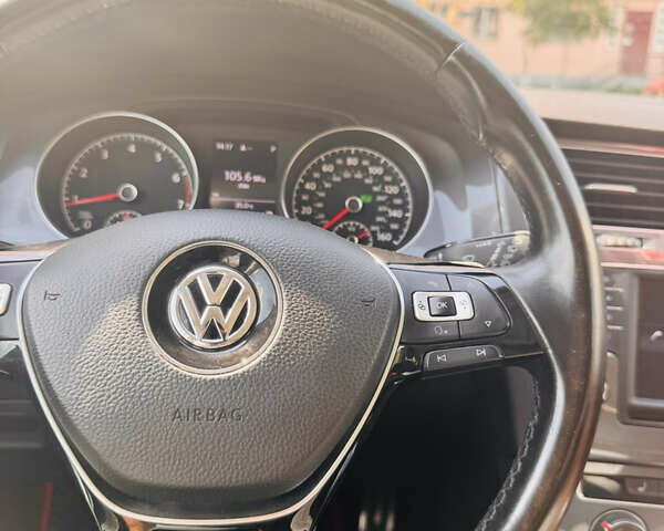 Белый Фольксваген Golf Alltrack, объемом двигателя 1.8 л и пробегом 107 тыс. км за 13900 $, фото 51 на Automoto.ua