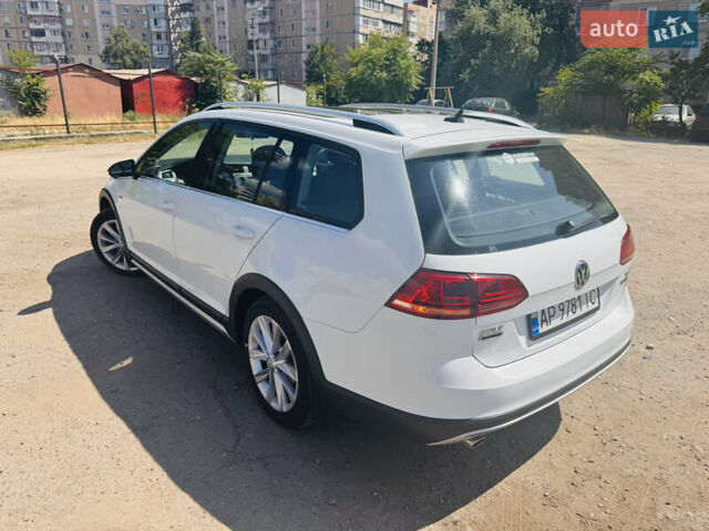 Белый Фольксваген Golf Alltrack, объемом двигателя 1.8 л и пробегом 107 тыс. км за 13900 $, фото 13 на Automoto.ua