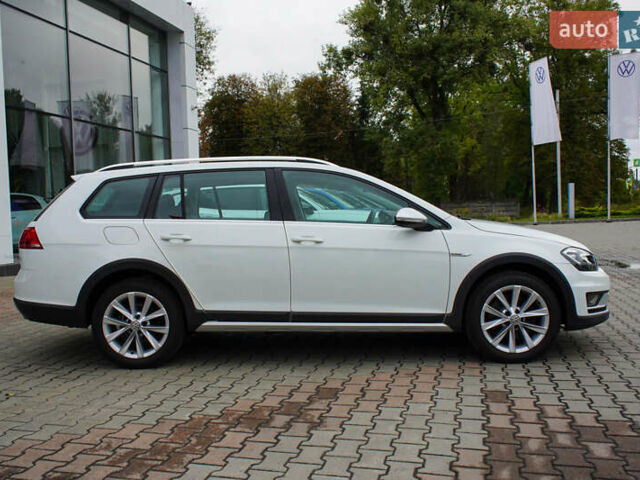 Білий Фольксваген Golf Alltrack, об'ємом двигуна 1.8 л та пробігом 132 тис. км за 14800 $, фото 1 на Automoto.ua