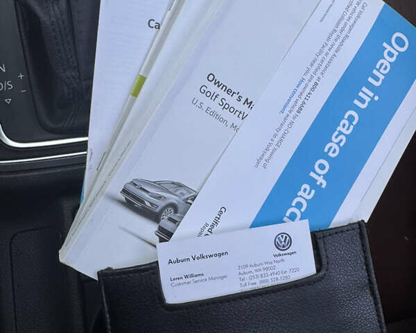 Белый Фольксваген Golf Alltrack, объемом двигателя 1.8 л и пробегом 107 тыс. км за 15000 $, фото 7 на Automoto.ua