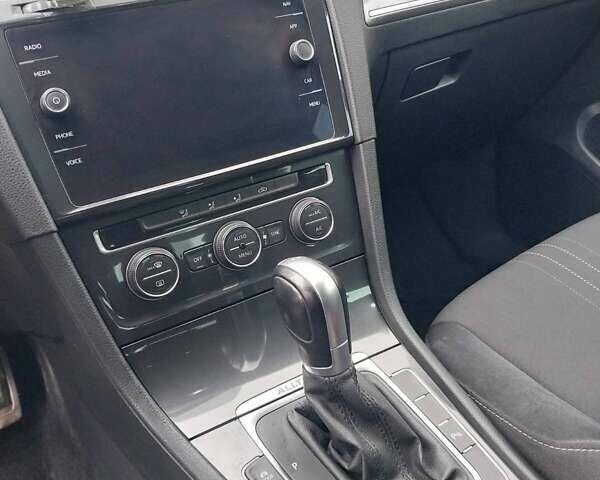 Белый Фольксваген Golf Alltrack, объемом двигателя 2 л и пробегом 234 тыс. км за 18200 $, фото 7 на Automoto.ua