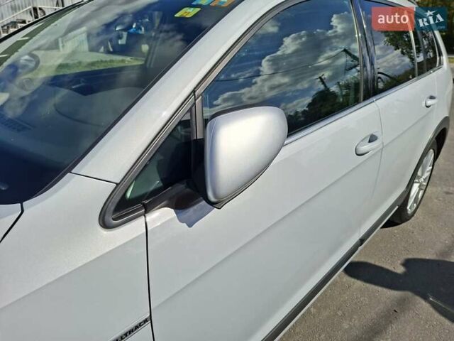 Белый Фольксваген Golf Alltrack, объемом двигателя 2 л и пробегом 192 тыс. км за 18800 $, фото 30 на Automoto.ua