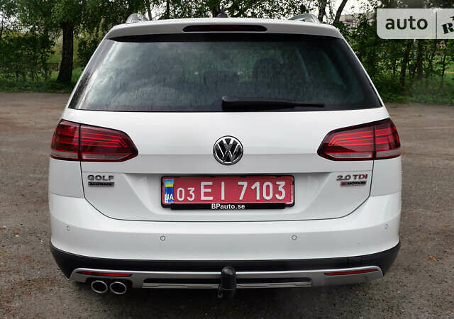 Білий Фольксваген Golf Alltrack, об'ємом двигуна 2 л та пробігом 188 тис. км за 19500 $, фото 10 на Automoto.ua