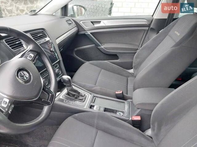 Белый Фольксваген Golf Alltrack, объемом двигателя 2 л и пробегом 234 тыс. км за 18200 $, фото 10 на Automoto.ua