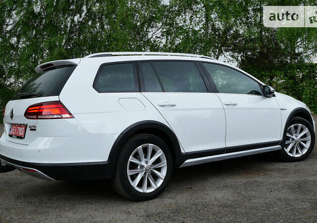 Білий Фольксваген Golf Alltrack, об'ємом двигуна 2 л та пробігом 188 тис. км за 19500 $, фото 13 на Automoto.ua