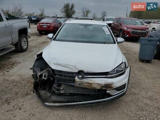 Белый Фольксваген Golf Alltrack, объемом двигателя 1.8 л и пробегом 100 тыс. км за 9700 $, фото 12 на Automoto.ua