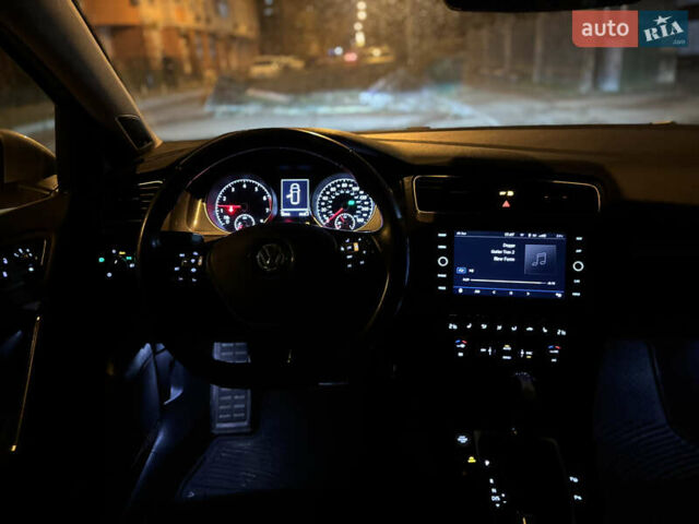 Белый Фольксваген Golf Alltrack, объемом двигателя 1.8 л и пробегом 58 тыс. км за 15999 $, фото 51 на Automoto.ua