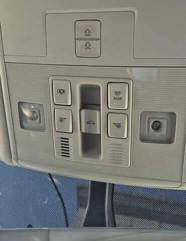 Білий Фольксваген Golf Alltrack, об'ємом двигуна 1.8 л та пробігом 25 тис. км за 16900 $, фото 31 на Automoto.ua