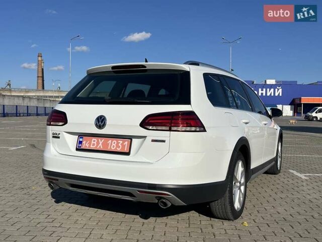 Белый Фольксваген Golf Alltrack, объемом двигателя 1.8 л и пробегом 148 тыс. км за 16000 $, фото 15 на Automoto.ua
