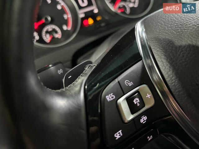 Белый Фольксваген Golf Alltrack, объемом двигателя 1.8 л и пробегом 58 тыс. км за 15999 $, фото 28 на Automoto.ua