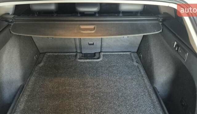 Білий Фольксваген Golf Alltrack, об'ємом двигуна 1.8 л та пробігом 25 тис. км за 16900 $, фото 36 на Automoto.ua