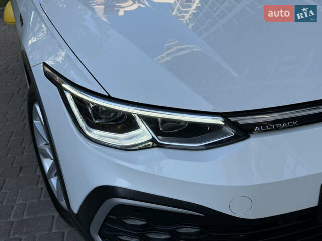 Білий Фольксваген Golf Alltrack, об'ємом двигуна 2 л та пробігом 198 тис. км за 24900 $, фото 22 на Automoto.ua