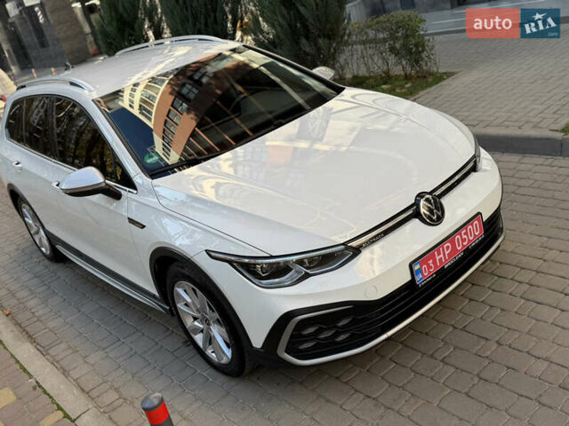 Білий Фольксваген Golf Alltrack, об'ємом двигуна 2 л та пробігом 198 тис. км за 24900 $, фото 15 на Automoto.ua