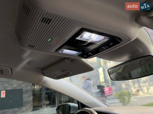 Білий Фольксваген Golf Alltrack, об'ємом двигуна 2 л та пробігом 198 тис. км за 24900 $, фото 56 на Automoto.ua