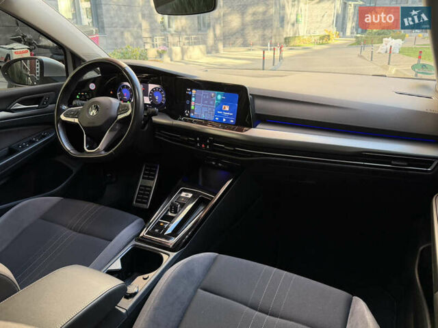 Білий Фольксваген Golf Alltrack, об'ємом двигуна 2 л та пробігом 198 тис. км за 24900 $, фото 61 на Automoto.ua