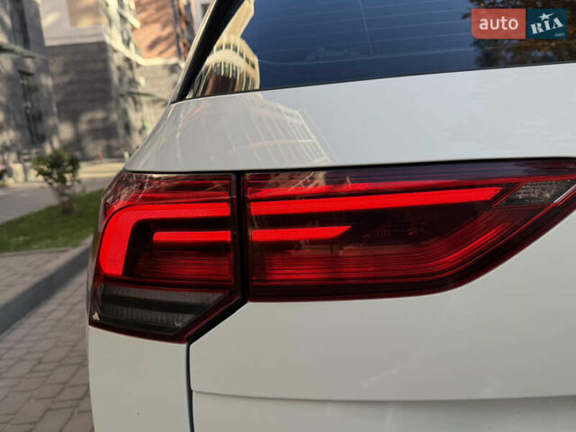 Білий Фольксваген Golf Alltrack, об'ємом двигуна 2 л та пробігом 198 тис. км за 24900 $, фото 62 на Automoto.ua