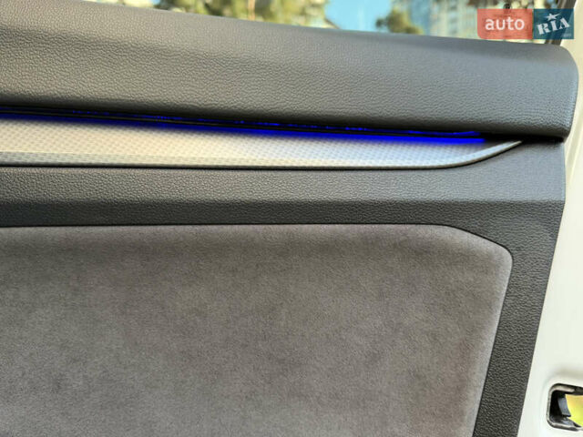 Білий Фольксваген Golf Alltrack, об'ємом двигуна 2 л та пробігом 198 тис. км за 24900 $, фото 58 на Automoto.ua