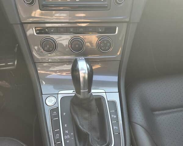 Черный Фольксваген Golf Alltrack, объемом двигателя 1.8 л и пробегом 114 тыс. км за 13500 $, фото 9 на Automoto.ua