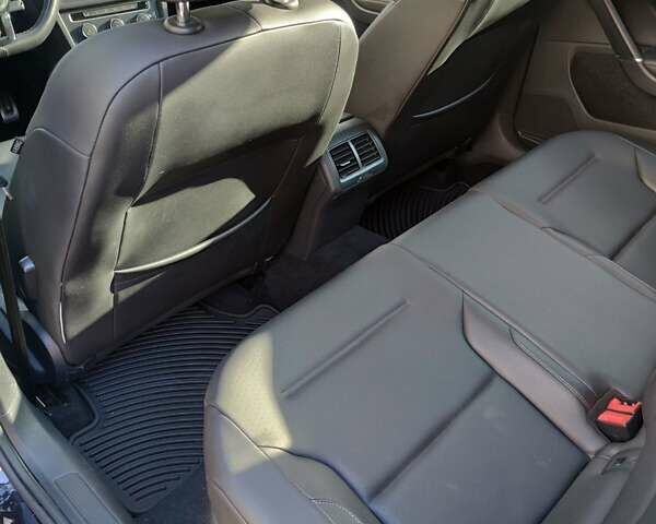 Черный Фольксваген Golf Alltrack, объемом двигателя 1.8 л и пробегом 96 тыс. км за 13300 $, фото 6 на Automoto.ua