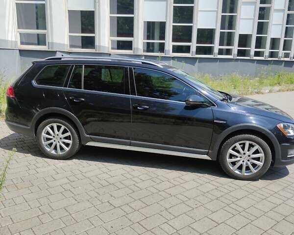 Черный Фольксваген Golf Alltrack, об'ємом двигуна 1.8 л та пробігом 96 тис. км за 15900 $, фото 4 на Automoto.ua