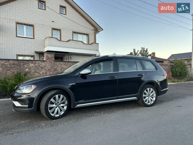 Черный Фольксваген Golf Alltrack, объемом двигателя 1.8 л и пробегом 195 тыс. км за 14100 $, фото 5 на Automoto.ua