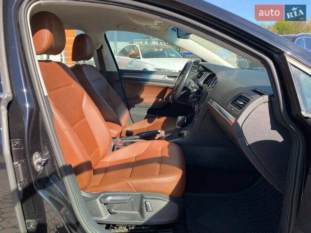 Черный Фольксваген Golf Alltrack, объемом двигателя 1.8 л и пробегом 80 тыс. км за 15000 $, фото 24 на Automoto.ua