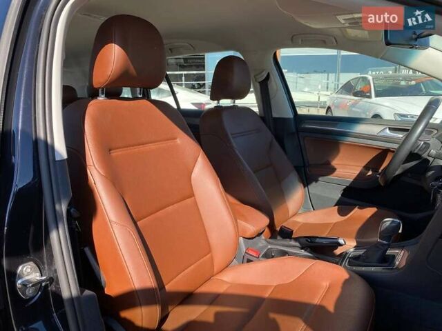 Черный Фольксваген Golf Alltrack, объемом двигателя 1.8 л и пробегом 80 тыс. км за 15000 $, фото 25 на Automoto.ua