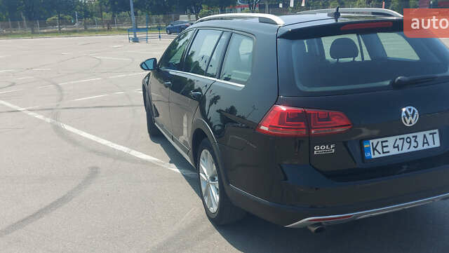 Черный Фольксваген Golf Alltrack, объемом двигателя 1.8 л и пробегом 93 тыс. км за 11900 $, фото 3 на Automoto.ua