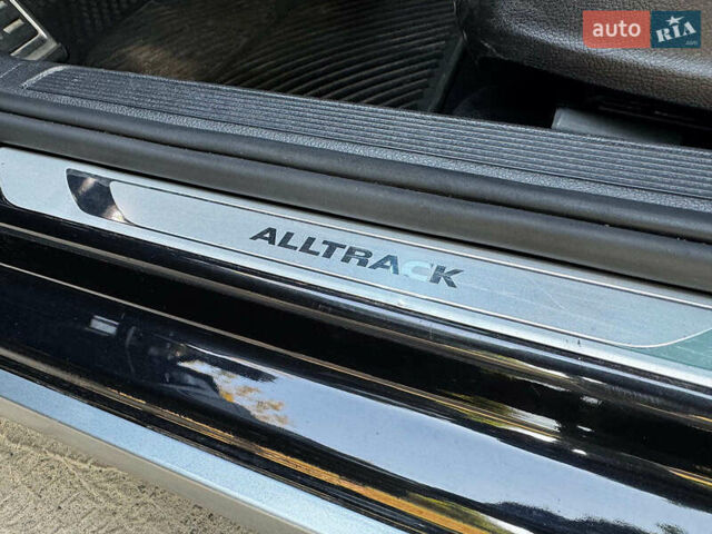 Чорний Фольксваген Golf Alltrack, об'ємом двигуна 1.8 л та пробігом 142 тис. км за 15690 $, фото 21 на Automoto.ua
