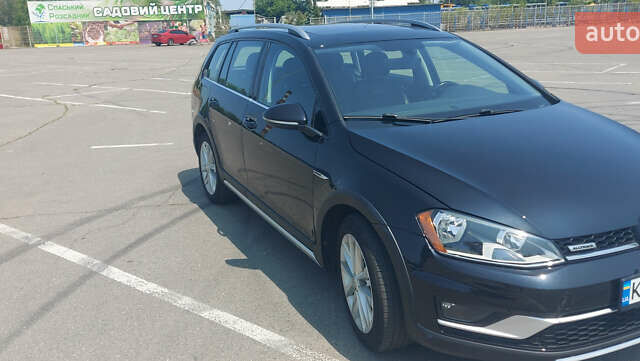 Черный Фольксваген Golf Alltrack, объемом двигателя 1.8 л и пробегом 93 тыс. км за 11900 $, фото 7 на Automoto.ua