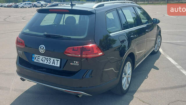 Черный Фольксваген Golf Alltrack, объемом двигателя 1.8 л и пробегом 93 тыс. км за 11900 $, фото 5 на Automoto.ua