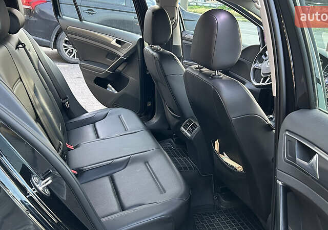 Черный Фольксваген Golf Alltrack, объемом двигателя 1.8 л и пробегом 118 тыс. км за 14000 $, фото 5 на Automoto.ua